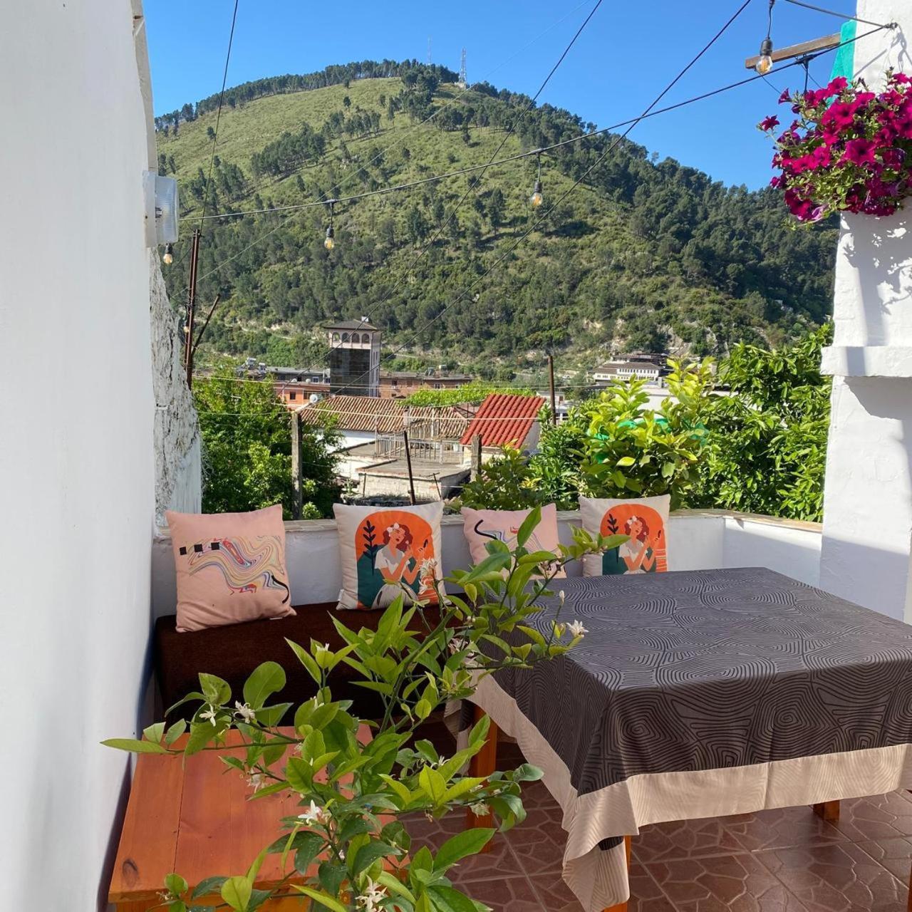 Ziu Guest House Μπεράτ Εξωτερικό φωτογραφία